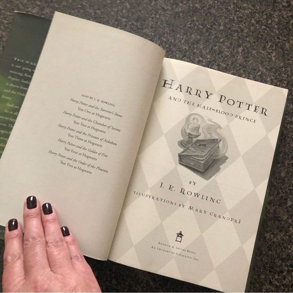 Harry Potter and The Half-Blood Prince by J.K. Rowling - Picture 3 of 4